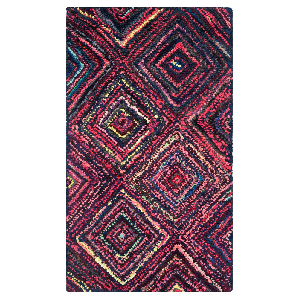 Derby Accent Rug (2'3inx4') - Safavieh