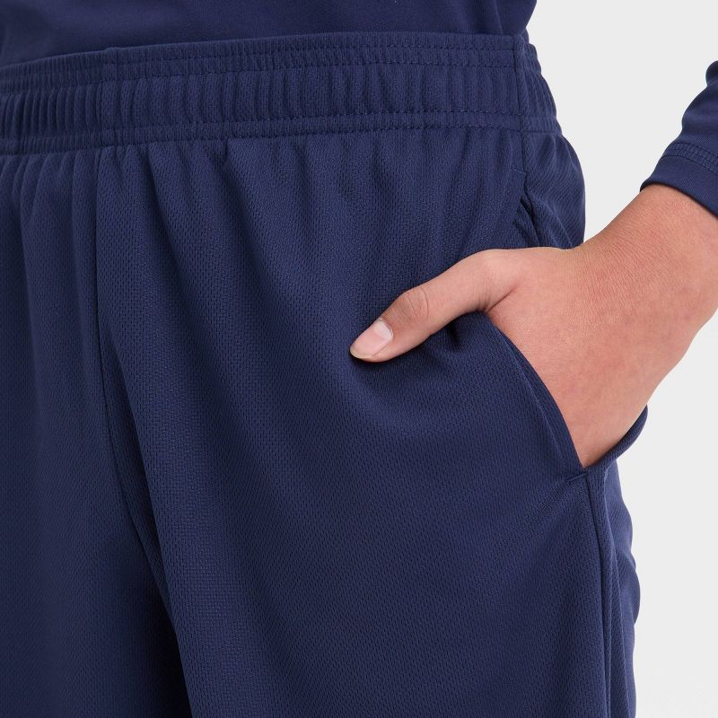Boys' Mesh Shorts - All In Motion™, 4 of 5