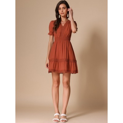 Женские платья INSPIRE CHIC Women's V Neck Smocked Elastic Waist Short Sleeve Boho Crochet Trim Mini Dress Brown Medium — фото 4