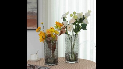 Uniquewise 12" Frosted Clear Glass Square Table Vase