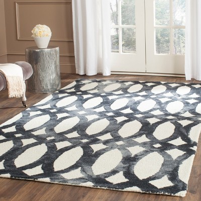 Ivory Graphite Floral Hand-Tufted Wool Round Rug