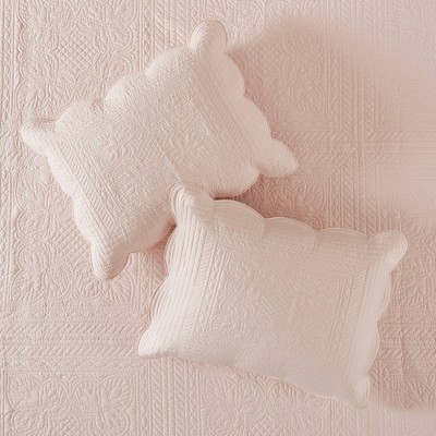 King Pink Reversible Microfiber Quilt Set with Scalloped Edges
