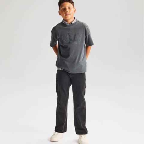 Детские футболки Cat & Jack Boys' Short Sleeve 100% Cotton Oversized NYC Embroidered Graphic T-Shirt - Cat & Jack™ Charcoal Gray M