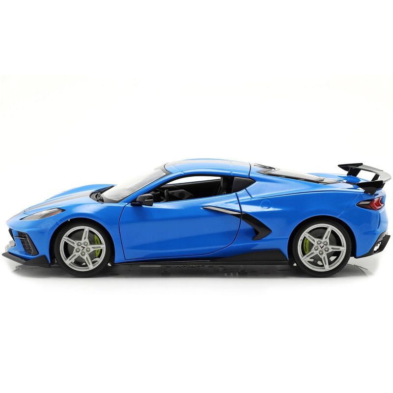 2020 Chevrolet Corvette Stingray C8 Coupe with High Wing Blue with Black Stripes 1/18 Diecast Model Car by Maisto, 3 of 7