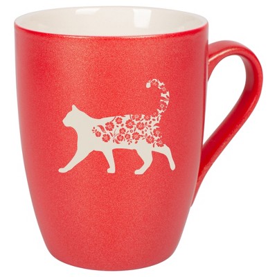 Elanze Designs Cat and Flowers 10 Ounce Ceramic Laser-Etched Engraved Drinkware Mug, Metallic Crimson Red