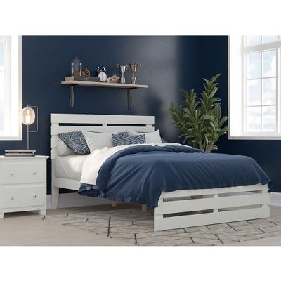AFI Furnishings Oxford Full Bed with Footboard and USB Turbo Charger in White
