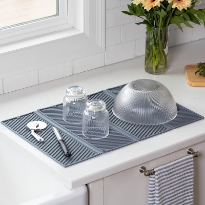 Gray Foldable Silicone Dish Drying Mat with Ribbed Surface