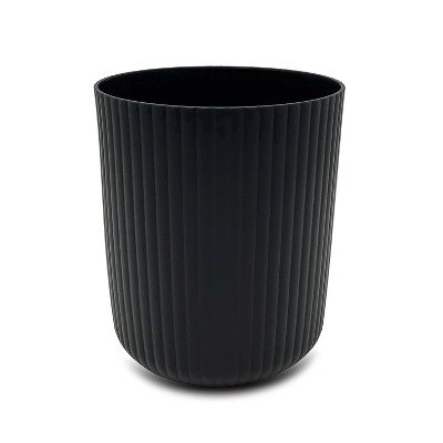 LunaLulinlk Black 1.64 Gallon Plastic Ribbed Wastepaper Basket