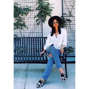 Mariana Woven Flat Mules With Tassels Women - 1 of 4