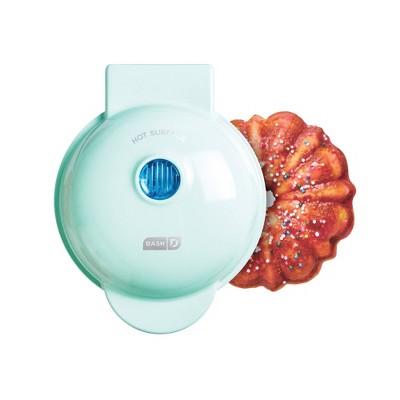 Dash Mini Bundt Maker