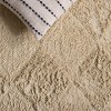 Easy Care ECR226 Table Tufted Machine Washable Indoor Rugs - Safavieh - 4 of 4