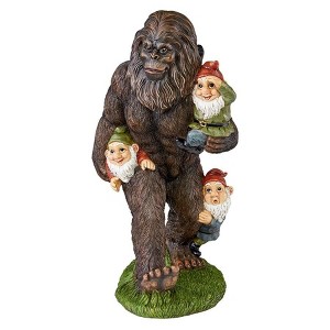 Design Toscano Schlepping The Garden Gnomes Bigfoot Statue - 1 of 4