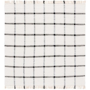 Montauk MTK322 Hand Woven Indoor Rug - Safavieh - 1 of 4
