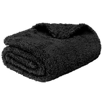 Decorative Soft Faux Fur Blanket,Solid Reversible Fuzzy Double Layer  Lightweight Long Hair Shaggy Blanket,Fluffy Warm Cozy Plush Fleece  Microfiber Fur Blanket for Couch (Black, Queen-78 x 90) : : Home