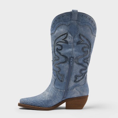 Women s Wynn Boots with Memory Foam Insole - Wild Fable 4890₽