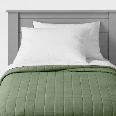 Twin Box Stitch Microfiber Quilt Green - Pillowfort™