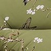 line-green fly bird