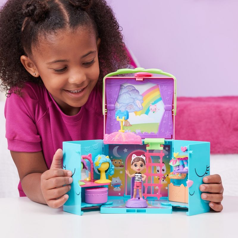 Gabby&#39;s Dollhouse Rainbow Closet Portable Playset with Gabby Doll, 4 of 20
