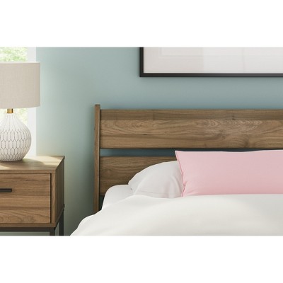Deanlow Twin Light Brown Wood Transitional Platform Bed