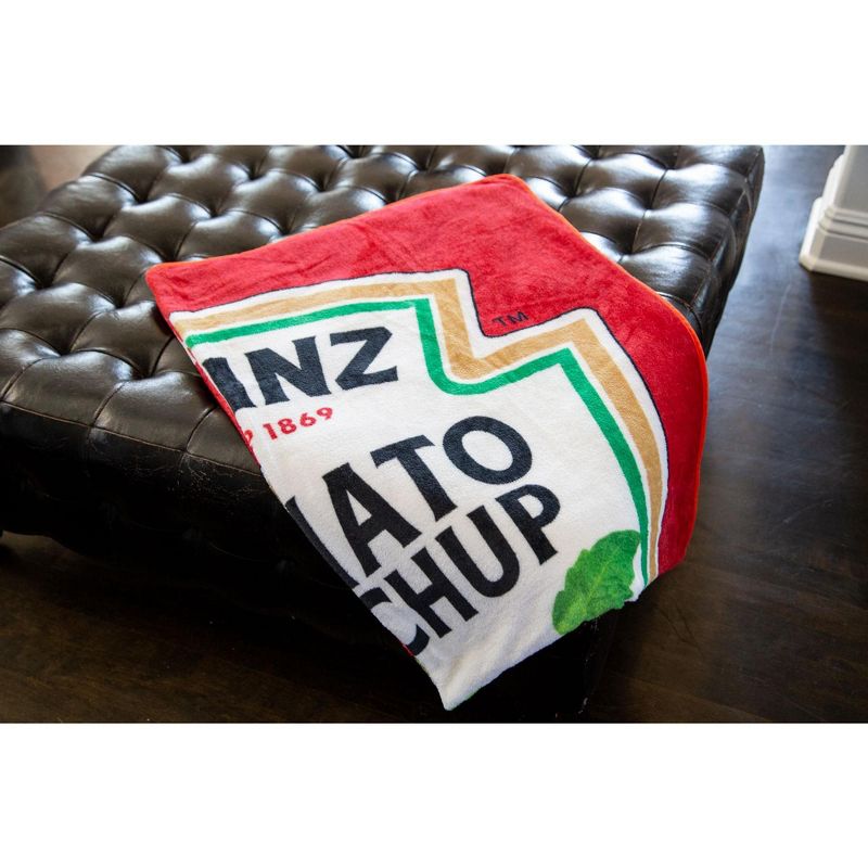 Toynk Heinz Ketchup Logo Fleece Throw Blanket | 45 x 60 Inches, 3 of 7
