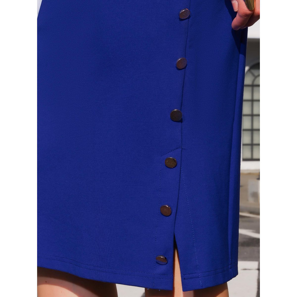Женские платья INSPIRE CHIC Women's Elegant Short Sleeve Button Decor Wear to Work Sheath Dress Royal Blue Medium — фото 4