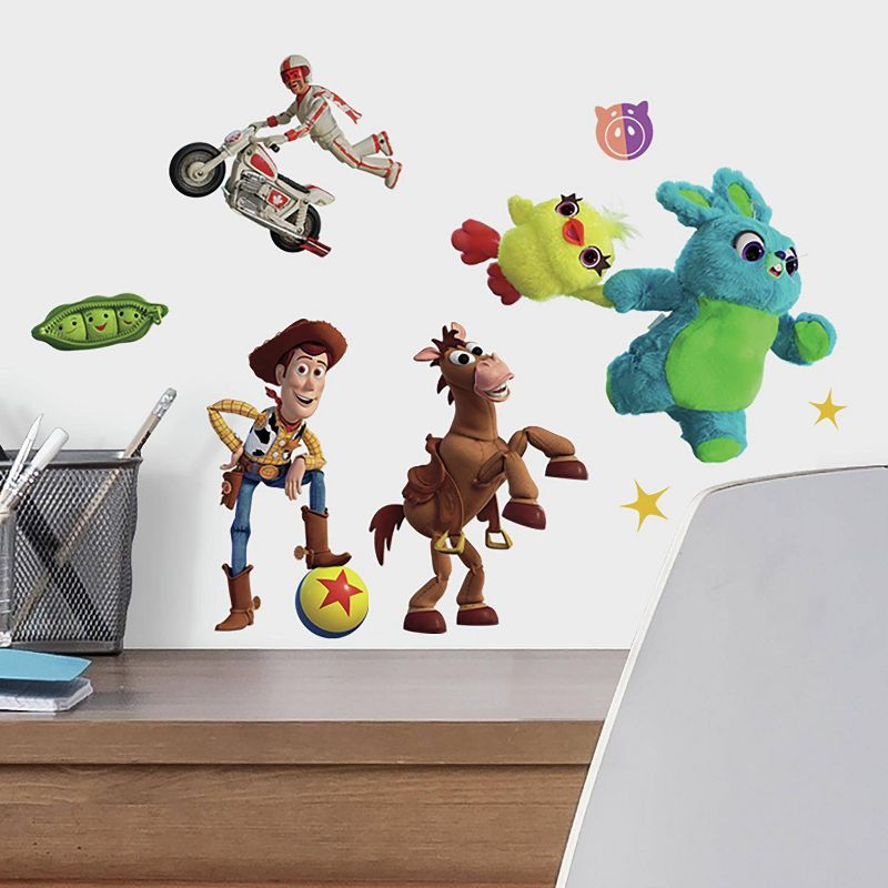 Toy Story 4 Peel and Stick Kids&#39; Wall Decals - RoomMates, 4 of 9