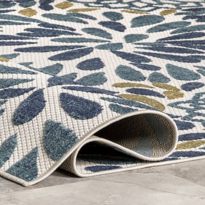 Teal and Ivory Floral Synthetic 5' x 8' Area Rug