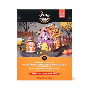 Halloween Dog House with Gingerbread Flavor Dog Treats - Hyde and EEK! Boutique™ 13.5oz - 1 of 4