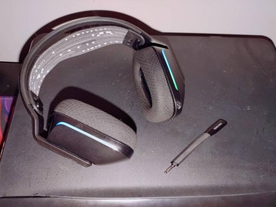 Logitech G733 Wireless Gaming Headset - Black : Target