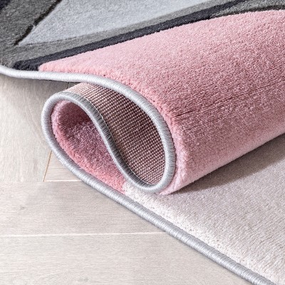 Blush Pink and Gray Geometric Synthetic Area Rug 5' x 7'