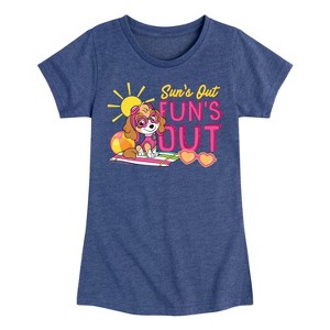 Girls' - Paw Patrol - Skye Suns Out Funs Out Fitted Short Sleeve Graphic T-Shirt - 1 of 4