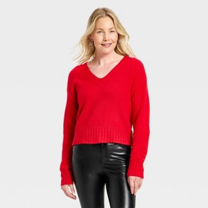 Women's Cable Trim V-Neck Pullover Sweater - Universal Thread™ - 1 of 3