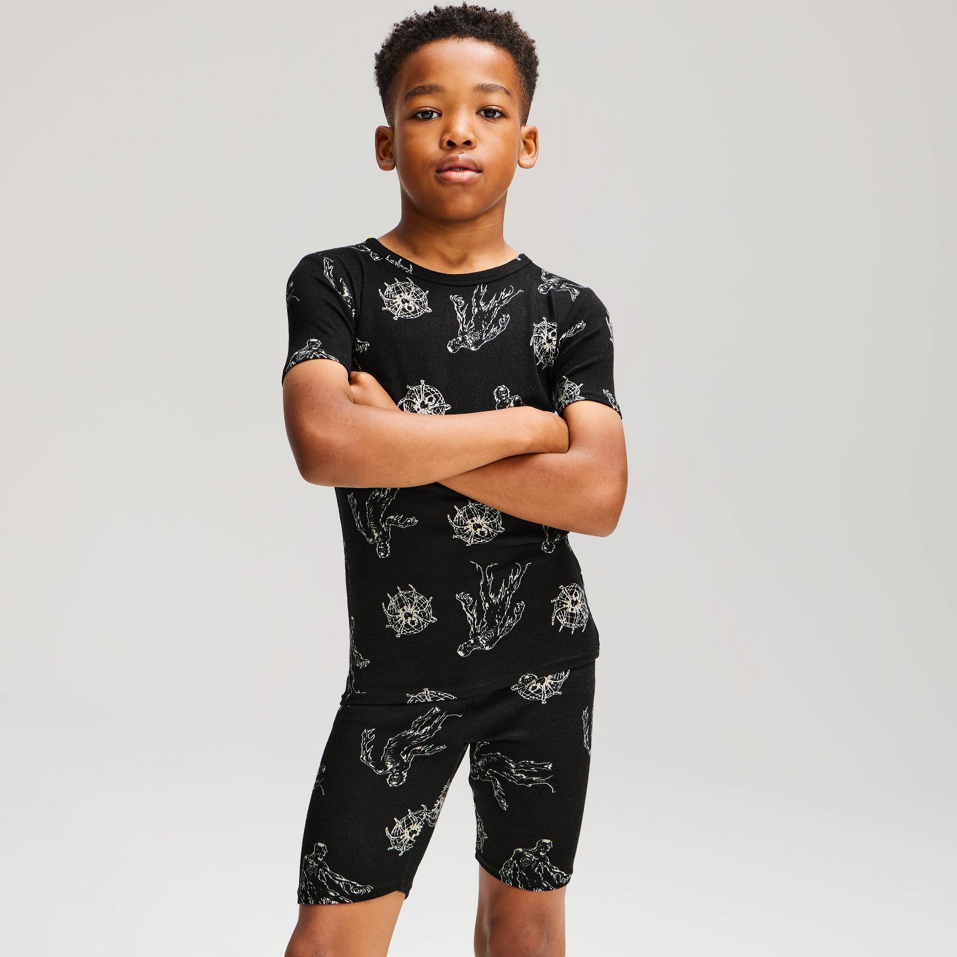 Boys' 2pc Halloween Monsters Tight Fit T-Shirt and Shorts Pajama Set - Cat & Jack™