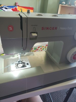 Singer 4452 Heavy Duty Sewing Machine With 110 Stitch Applications