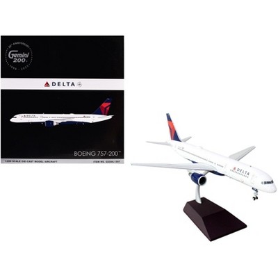 Boeing 757-200 Commercial Aircraft "Delta Air Lines" White with Red and Blue Tail 1/200 Die Cast Model Airplane by GeminiJets
