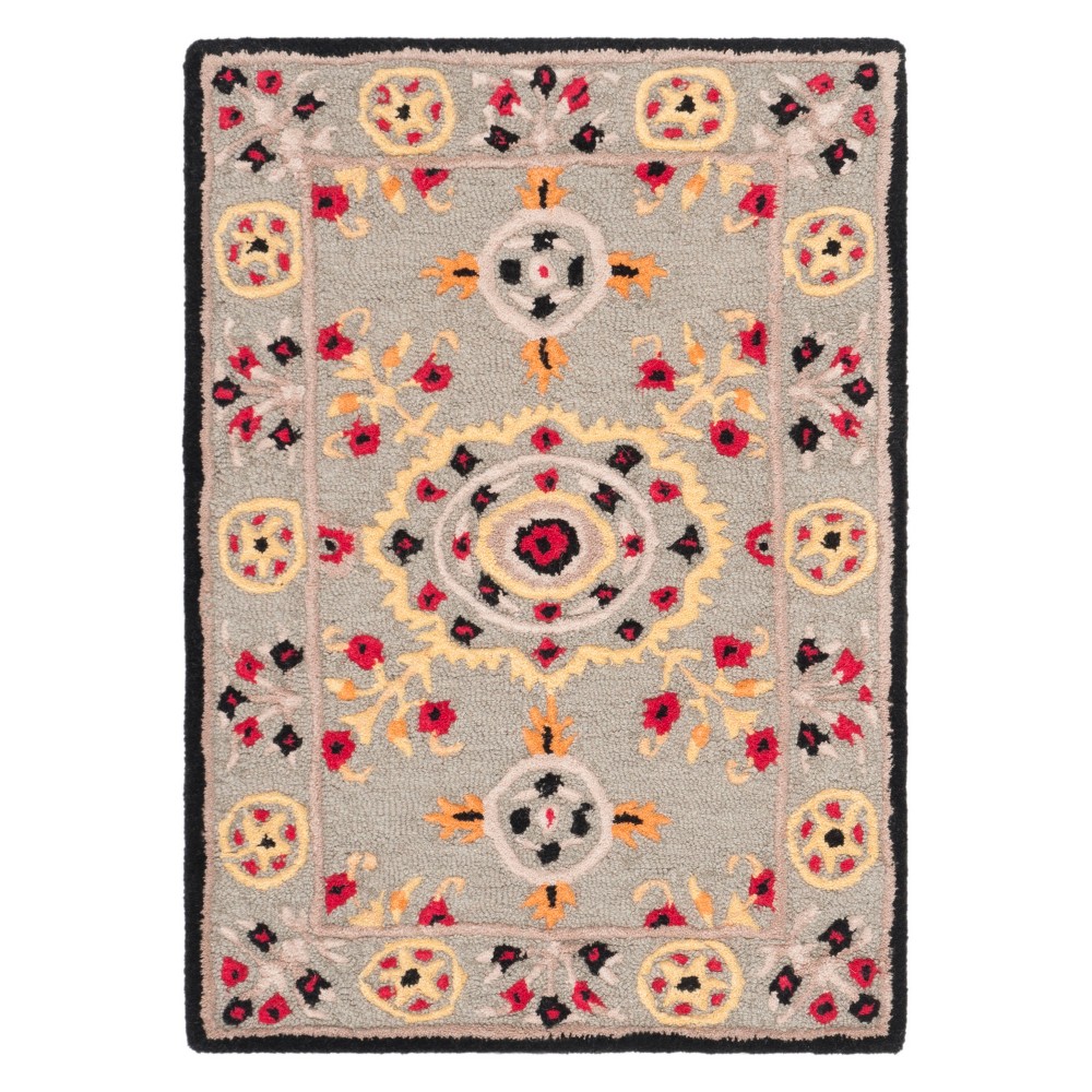 2'x3' Medallion Tufted Accent Rug Light Gray/Black - Safavieh