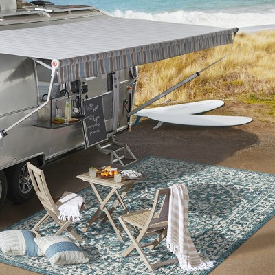 Teal and Gray Bohemian Medallion Indoor/Outdoor Area Rug, 3 x 5