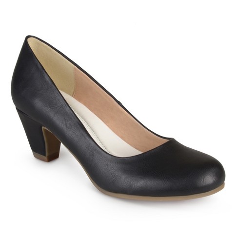 Black pumps low heel round clearance toe