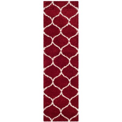 2'3"x12' Loomed Quatrefoil Design Runner Rug Red - Safavieh