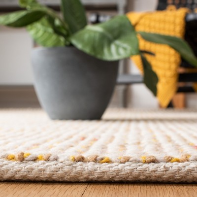 Ivory and Gold Handwoven Wool Runner Rug, 2'3" x 8'