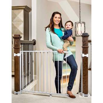 Regalo Top Of Stairs Metal Baby Gate