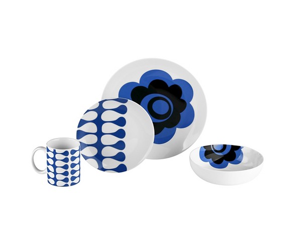 Bzyoo&#174; Coppa 16pc Dinnerware Set Blue Flower Vine