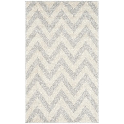 Amherst AMT419 Power Loomed Indoor Rug -Safavieh