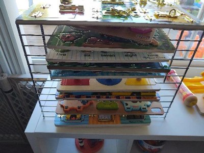  Melissa & Doug Puzzle Storage Rack - Wire Rack Holds