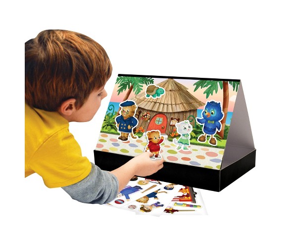 Colorforms Create a Story Daniel Tiger Re-Stickable Playset