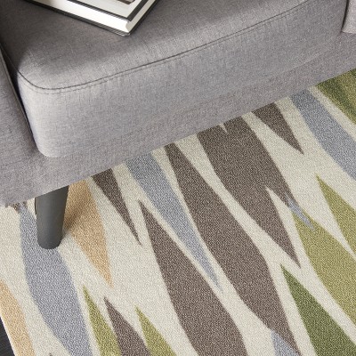 Violet Traditional Medium Rectangular Synthetic Rug