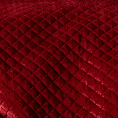 Red Velvet Twin Reversible Holiday Quilt Set