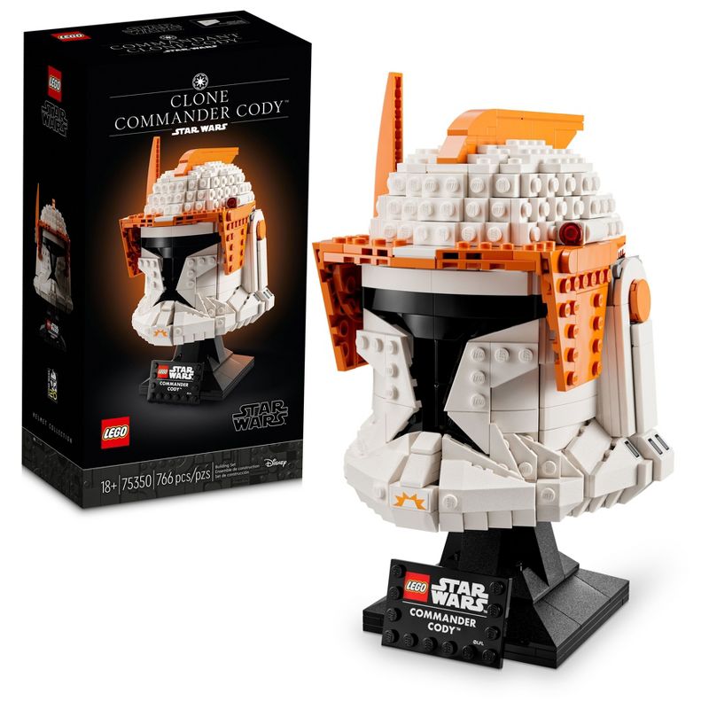 LEGO Star Wars Clone Commander Cody Helmet Model Set 75350, 1 of 8
