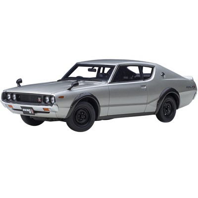 Nissan Skyline 2000GT-R (KPGC110) RHD (Right Hand Drive) Silver Metallic 1/18 Model Car by Autoart