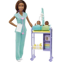 Brunette Doctor Doll Doctors Coat & Clinic Playset Barbie Fast Cast Clinic